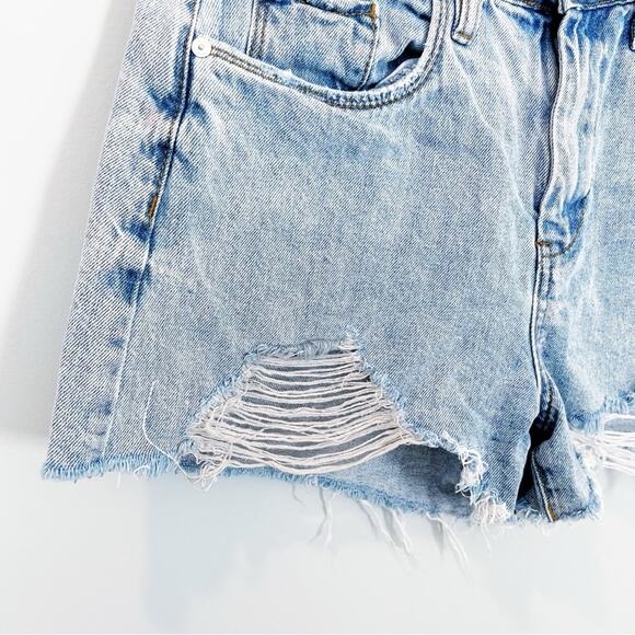 💗 3/$10 💗 BlankNYC Distressed Denim Cutoff Shorts Size 10 - Picture 8 of 10